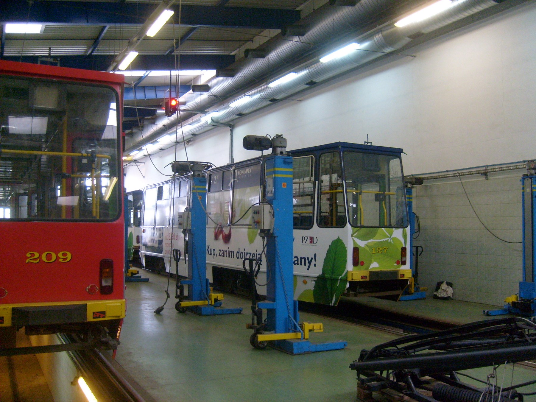 Zdjęcie z zajezdni glogowska